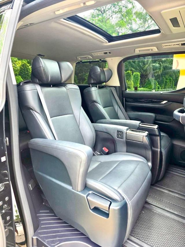 ขาย Toyota Alphard 2.5SC ปี23 8