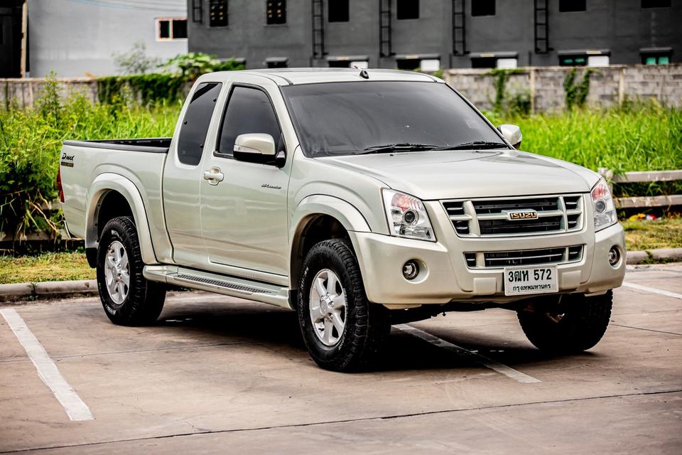 Isuzu D-Max Hi-Lander Cab 2.5 Gold Series เครื่องยนต์ดีเซล เกียร์ ธรรมดา  ปี 2008 สวยๆ 3