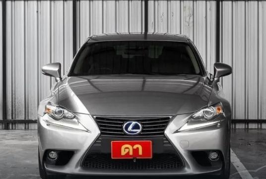 Lexus IS 300h สภาพนางฟ้า 2