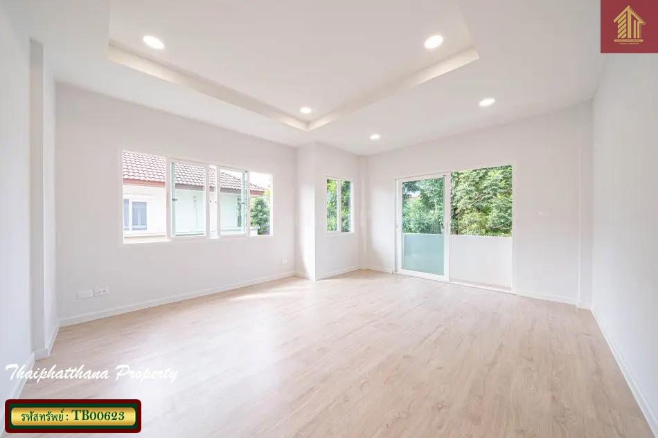 เดอะ เซนโทร วัชรพล (The Centro Watcharapol) 7