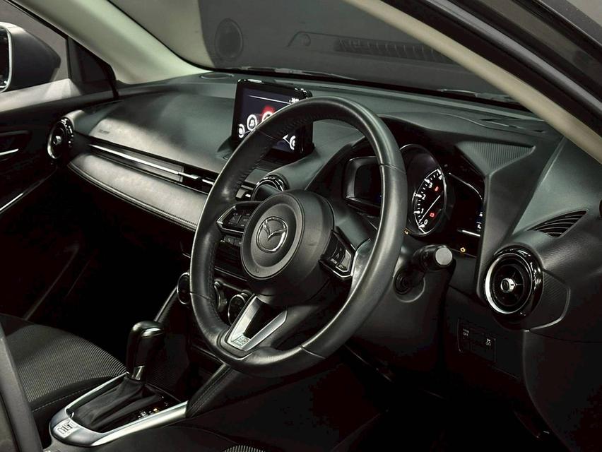 Mazda 2.1.3 High connect Sedan 4 ประตู ปี2019 11