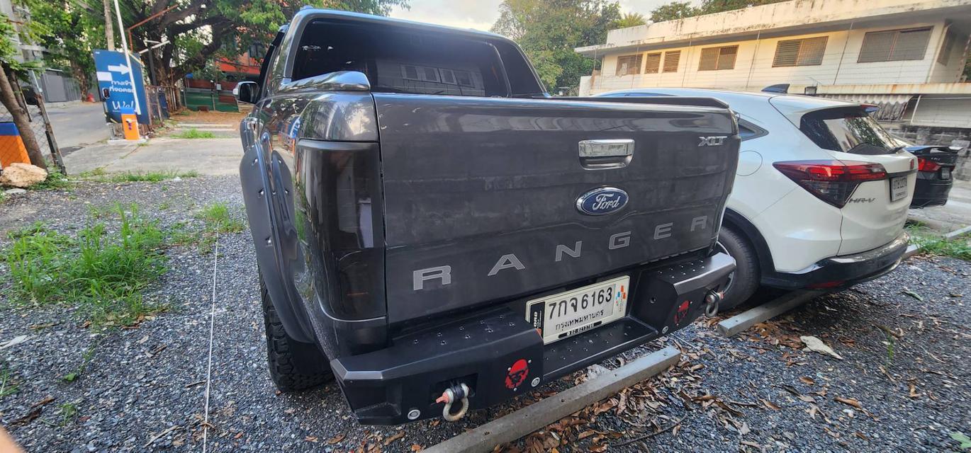 Ford Ranger. XLT 2.2 4 ประตู 2