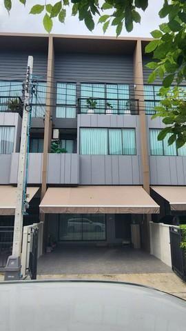 PF04 ให้เช่าทาวน์โฮม 3 ชั้น โครงการ บ้านกลางเมือง วัชรพล Baan Klang Muang Watcharapol  1