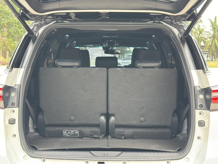 รหัสรถ PAT8803 TOYOTA FORTUNER 2.8 GR SPORT  4WD  ปี 2022 (ท็อปสุดในรุ่น) รูปที่ 6