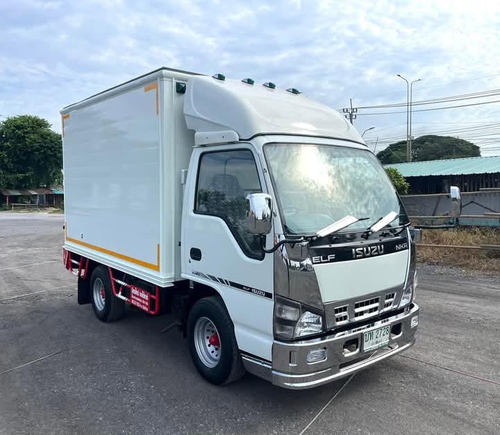 ISUZU NKR 100 แรงเทอร์โบ