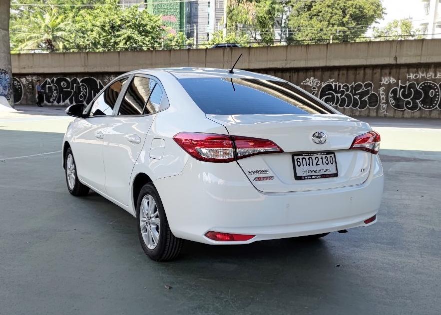 Toyota Yaris Ativ 1.2 E AT 2017 เพียง 309,000 บาท จัดได้ล้น 2