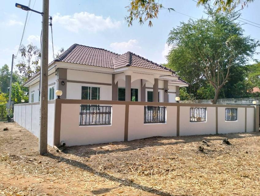 ขายบ้านเดี่ยวเมืองมหาสารคาม เลยเรือนจำ500เมตรทางไปร้อยเอ็ด 2