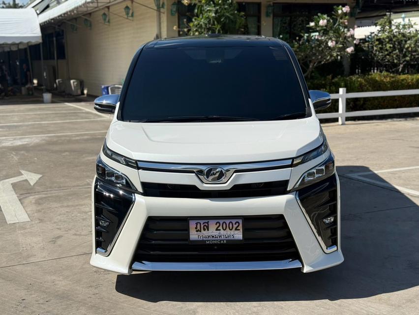 Toyota Voxy zs 2.0 ปี 2019 รูปย่อยที่ 2