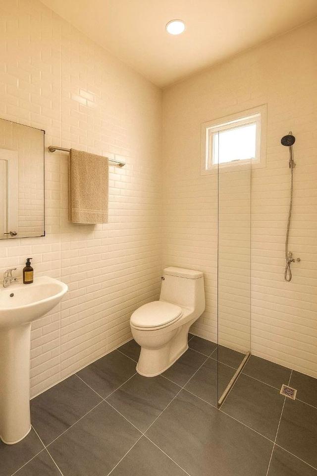 ขายบ้านเดี่ยวหรู 2 ชั้น บ้านศรีย้อย ต้นธง - ลำพูน บ้านใหม่สไตล์โมเดิร์น ของแถมจัดเต็ม ถูกมาก ใกล้ตัวเมืองลำพูน เชื่อมต่อเชียงใหม่ 14