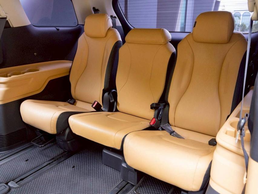 KIA CARNIVAL 2.2 EX Wagon ปีจด 2023 รูปที่ 6