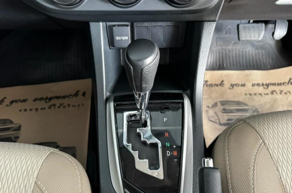 Toyota Altis 1.8E เบนซิน เกียร์ออโต้  ปี2014 18