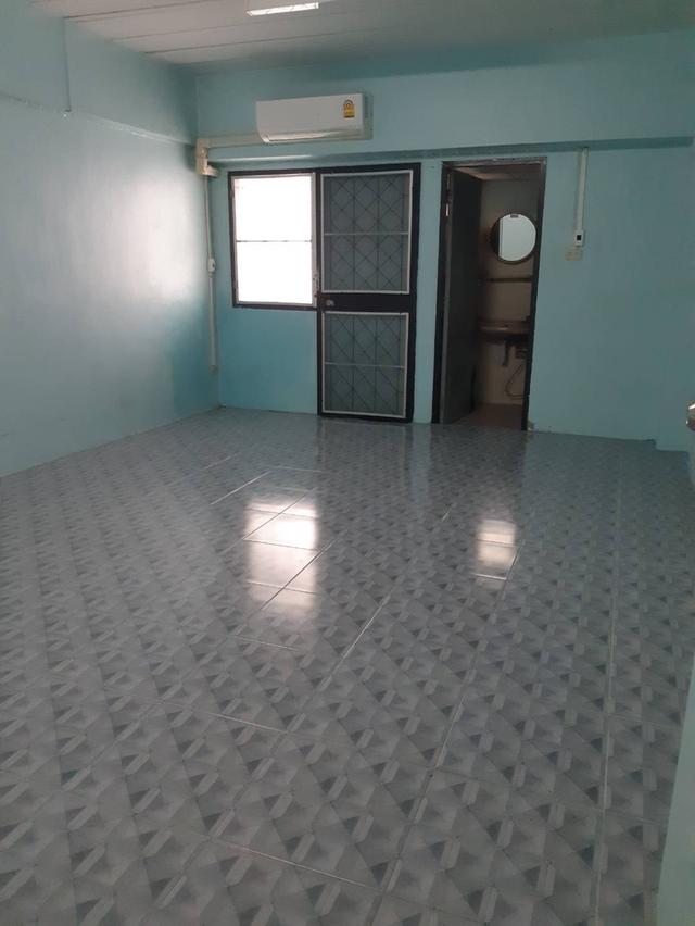 ห้องแอร์ว่างให้เช่า สินเศรษฐีคอนโดมิเนียม พระราม 2 จ.สมุทรสาคร ติดตลาดลีลา