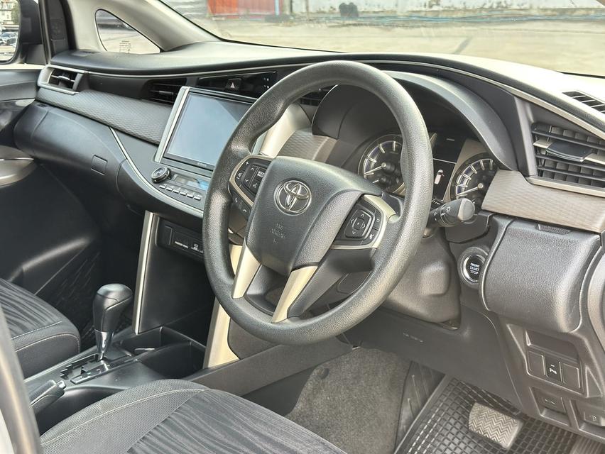 รหัสรถ PAT8890 TOYOTA INNOVA 2.8 CRYSTA ปี 2021 รูปที่ 8