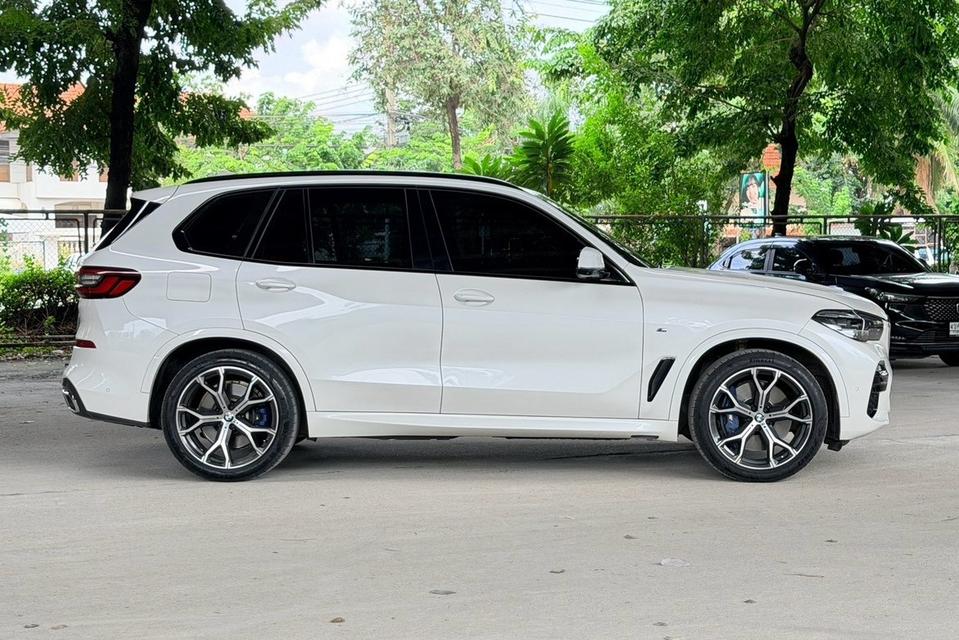 🔥 2022 BMW X5 xDrive45e M SPORT AT รูปที่ 4