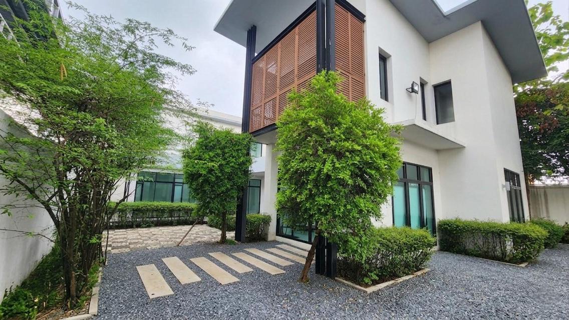 🔥 บ้านหรู 339 ตร.ว. Modern Tropical ทำเลกาญจนาภิเษก ตรงข้าม The Paseo Park 🔥 2