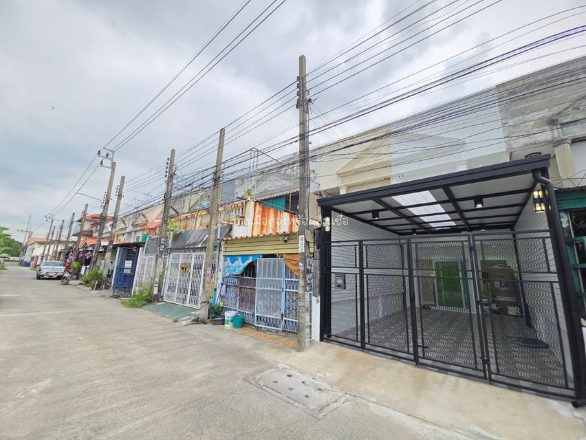 หมู่บ้านชลธี  คู้บอน 44 2