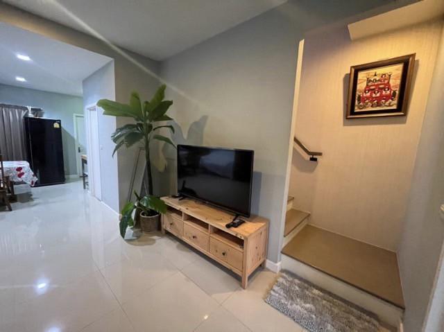 ให้เช่าทาวโฮม 3 ชั้น Plex residence ถนนเกษตร นวมินทร์ ใกล้โรงเรียนเลิศหล้า บ้านใหม่พร้อมอยู่พร้อมเฟอร์ สไตล์มินิมอล จอดรถในบ้าน 2 คัน หน้าบ้าน 1คัน 2