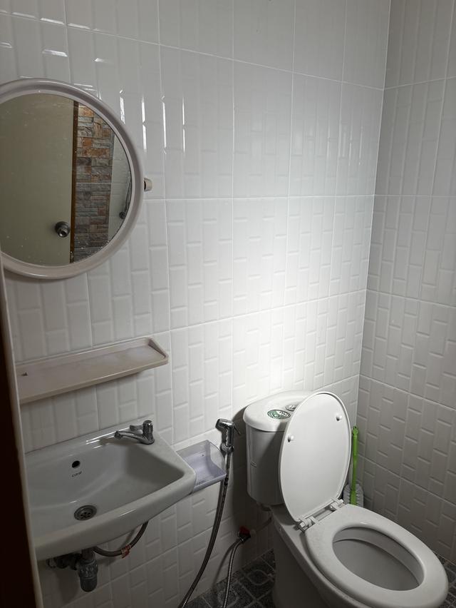 บ้านเดี่ยวพร้อมอยู่มือสอง 3 ห้องนอน 2 ห้องน้ำ 1