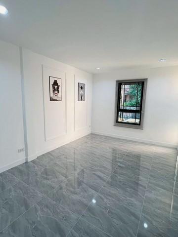 ขายบ้านวรารักษ์ รังสิต คลองสาม บ้านรีโนเวทใหม่ทั้งหลัง แค่หิ้วกระเป๋ามา 6