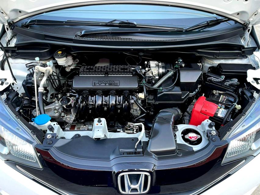 Honda Jazz Vtec ​1.5 AT ปี60 (2017) 13