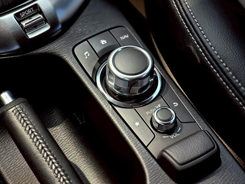 รหัสรถ CBLX952 🚘 Mazda2 1.3SP Sport AT ปี 2023 (จดปี 2025) 16