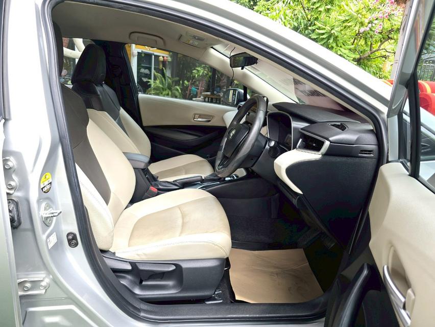  #TOYOTA ALTIS ตัวSPORTเครื่อง1.8 cc.  เกียร์AUTO ปี 2021 8
