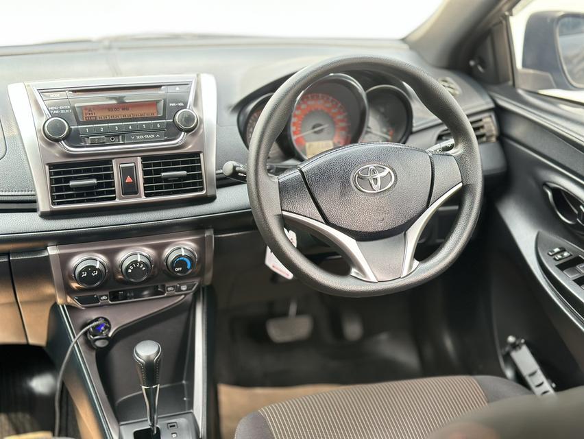 รหัสรถ PAT2024 📌 Toyota Yaris 1.2J AT ปี2016 สีเทา รูปที่ 12