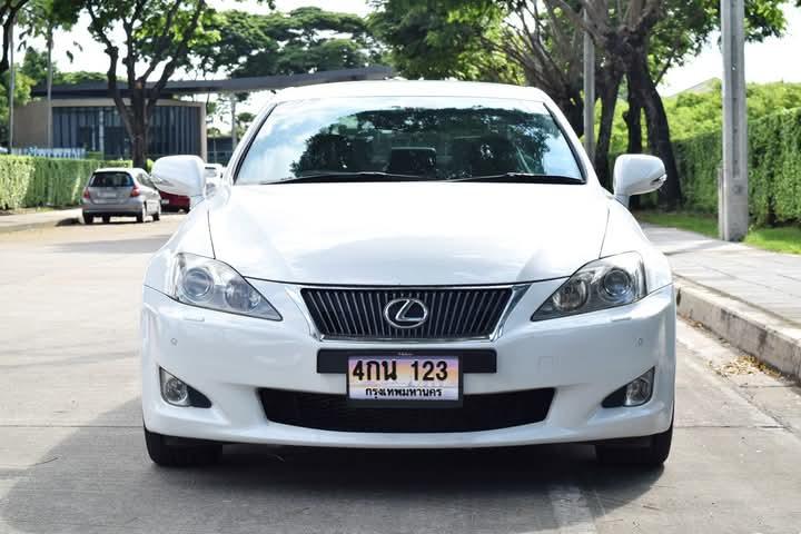 Lexus IS 460 ขายด่วน 3