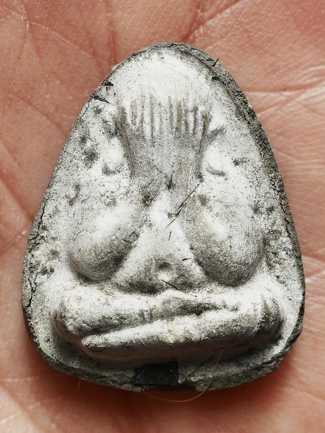 พระปิดตาปลดหนี้ หลังยันต์ตรีฯ เนื้อผงใบลาน หลวงปู่โต๊ะ วัดประดู่ฉิมพลี....เก่า เดิมๆ 6