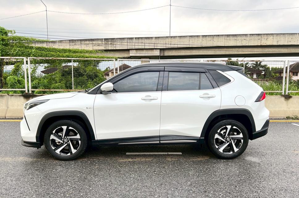 Yaris cross 1.5 HEV PREMIUM ปี 2023 จด 2024 6