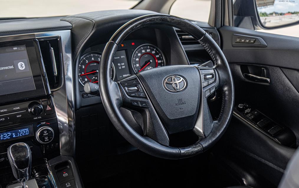 Toyota ALPHARD 2.5 SC-Package AT 2023 (ขข 8488 ใส่ ชม 6188 ถ่าย ไม่ให้เลขป้ายทะเบียน)ไมล์ 88,xxx km. !!! รา รูปที่ 18
