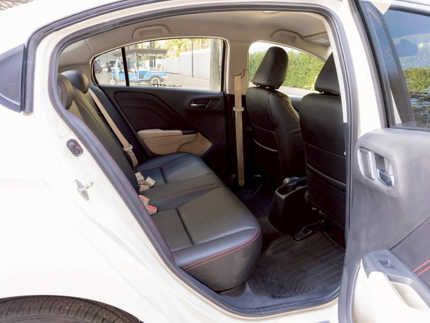 HONDA CITY 1.5V ปี 2015 ♨️ #ประกันเครื่องเกียร์3ปี/ 30,000 km.♨️ 11