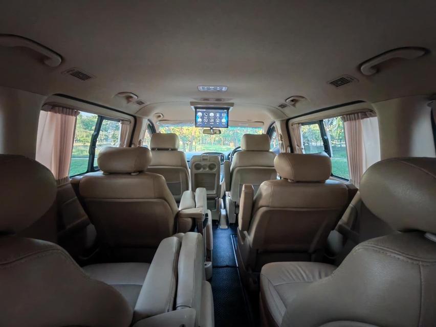 ขาย Hyundai H1 2.5Deluxe ปี17 16