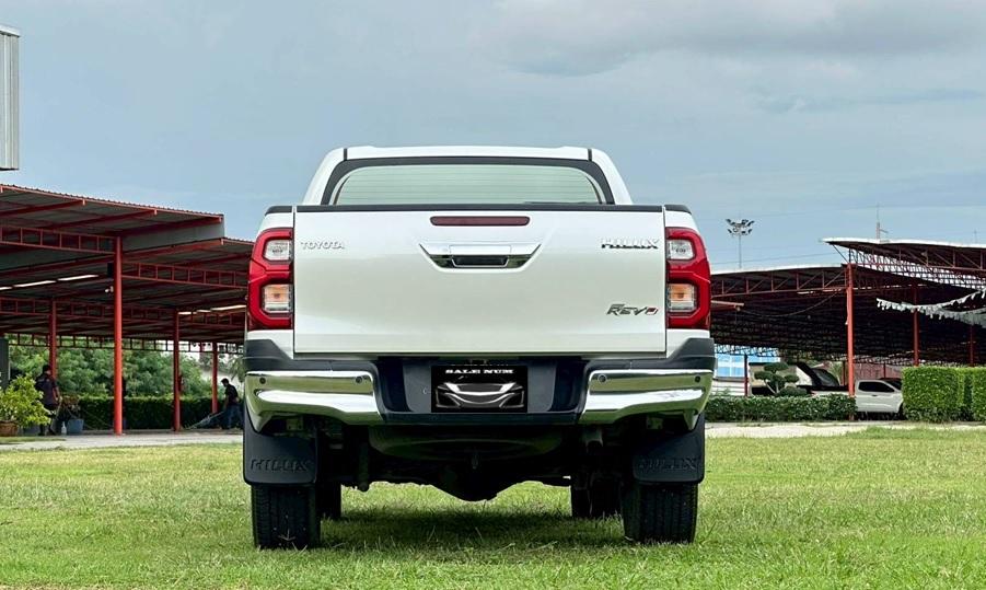Toyota Hilux Revo 2.4 4Dr Double Cab Prerunner High A/T  6