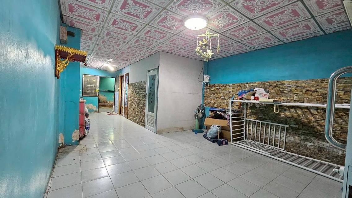 ทาวน์เฮ้าส์ 2 ชั้น หมู่บ้านบัวแก้ว สามโคก 5