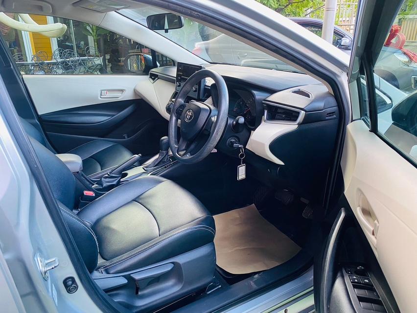 TOYOTA  ALTIS 1.6 Limo ปี 2019 ฟรีดาวน์ ออกรถ O บาท 12