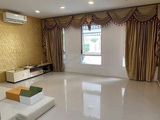 PB5543 ขายบ้านเดี่ยว หมู่บ้าน ฮาบิเทีย โมทีฟ ปัญญาอินทรา ใกล้ โรงเรียนสาธิตพัฒนา 9