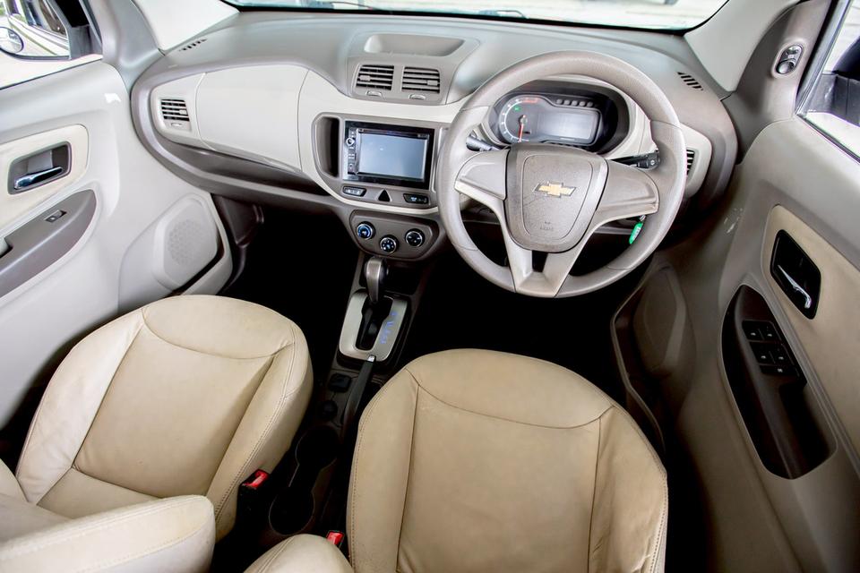 Chevrolet Spin 1.5 LTZ สีดำ ปี 2013 เกียร์ออโต้ 7 ที่นั่ง สภาพดี 14