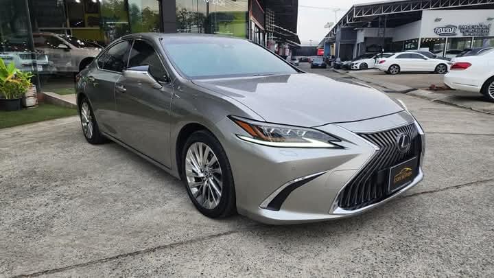 ขาย Lexus ES 300