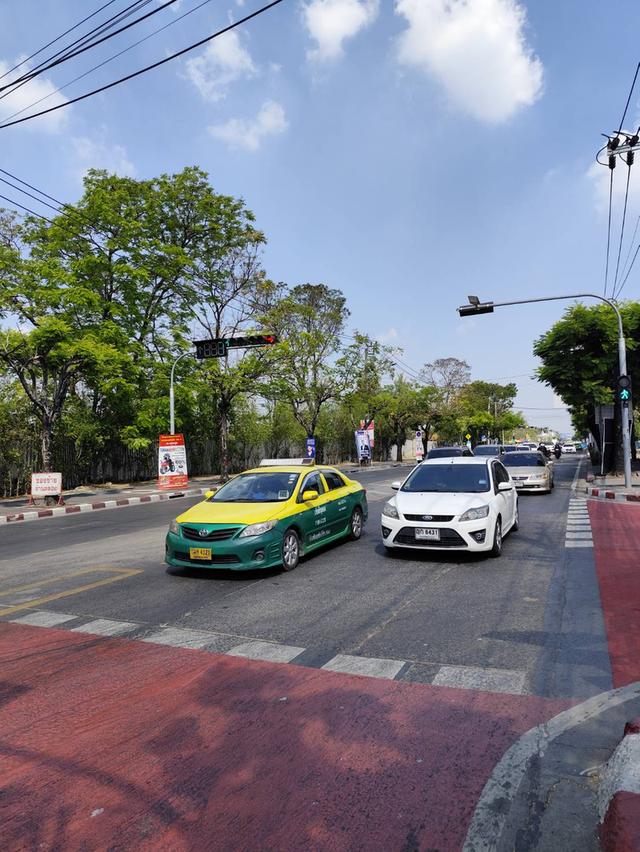 For Rent Five-story commercial/office building with rooftop. at Suan Luang Rama 9, Prawet ,Bangkok 11