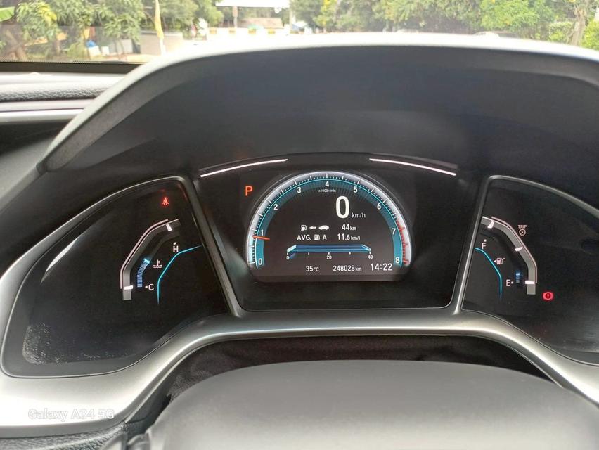 Honda Civic FC 1.8 EL i-VTEC ปี2018 17