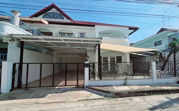AH588 ให้เช่าบ้านแฝด 2 ชั้น เนื้อที่ 40 ตรว.บ้านซื่อตรง รัตนาธิเบศร์ ติดรถไฟฟ้าMRTสถานีไทรม้ 1