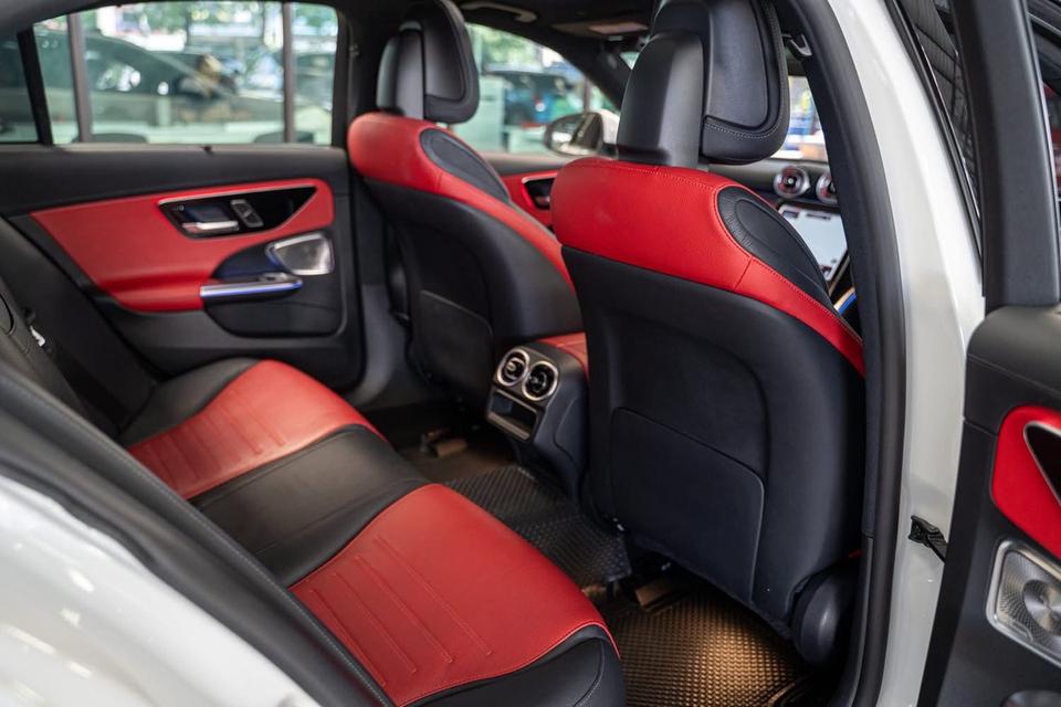 Mercedes Benz C350e AMG Dymanic (w206)ปี 2022 ไมล์ 50,000 km รถบ้านมือเดียว 13