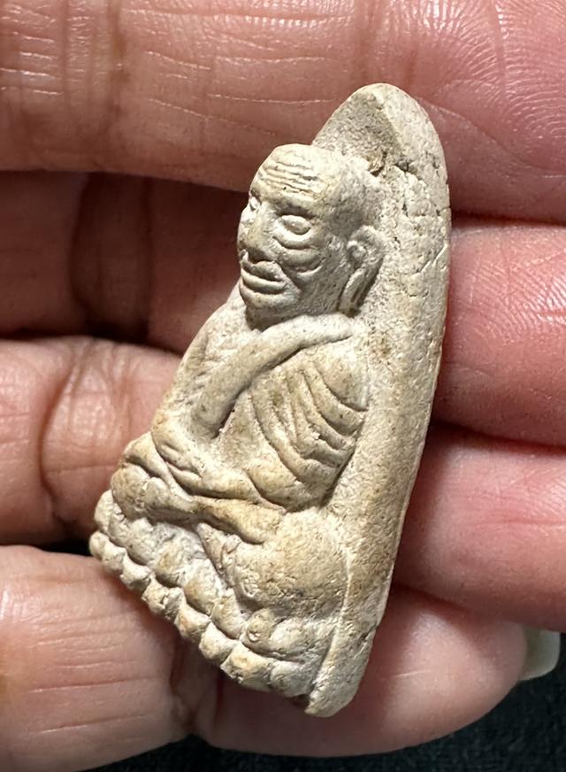 หลวงปู่ทวด เนื้อขาว องค์ละ 1550 รูปย่อยที่ 4