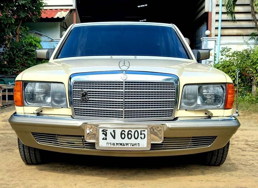 Benz -w126 เครื่อง V8 ฝาดำ 500 SEL กาบร่อง ตัวยาว  สีครีม วัง 623 