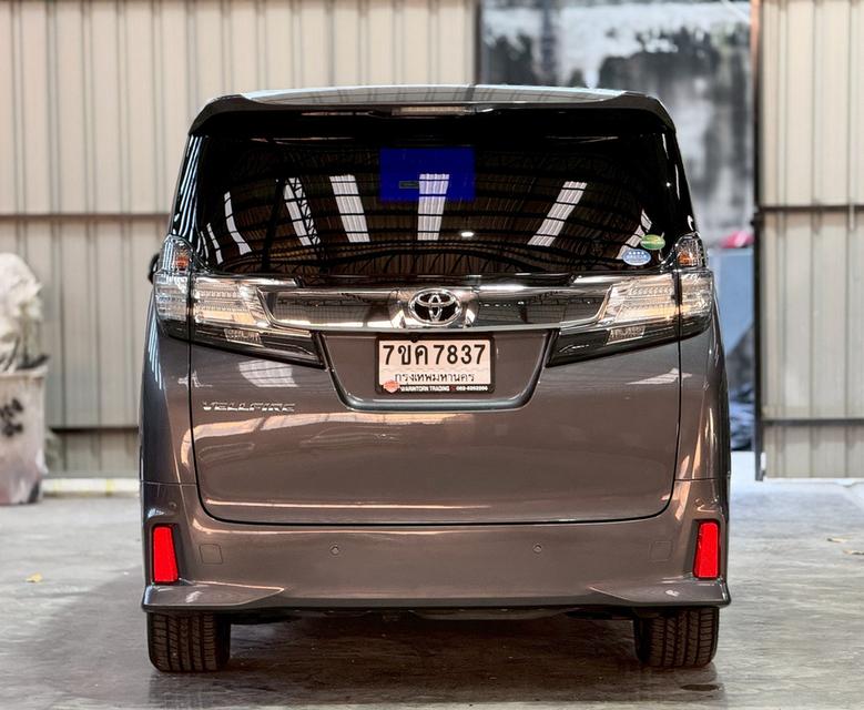 Toyota Vellfire 2.5Z ปี15