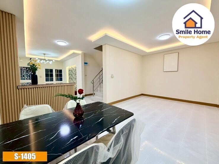 หมู่บ้านเฟื่องฟ้า11 เฟส7 ซอยมังกร แพรกษาสมุทรปราการ หลังมุมรีโนเวทใหม่ 7