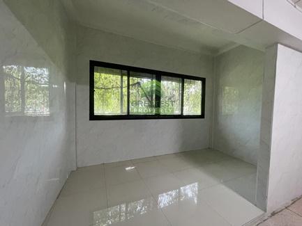อาคารพาณิชย์ 5.5 ชั้น ถนนบรรทัดทอง ตกแต่งสวย ทำเลใจกลางเมือง 5