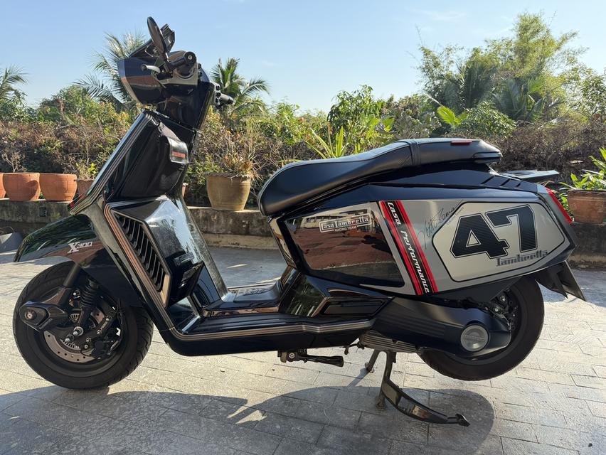 Lambretta X300 Casa Limited