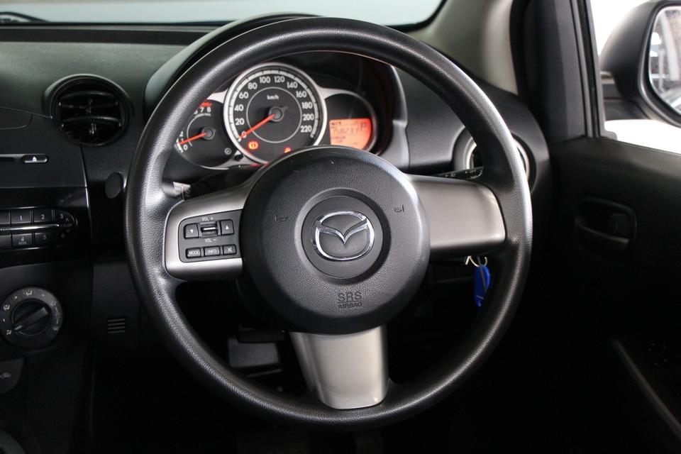รหัสรถ TKG6974 MAZDA 2 1.5 SPIRIT SPORTS ปี 2013 7